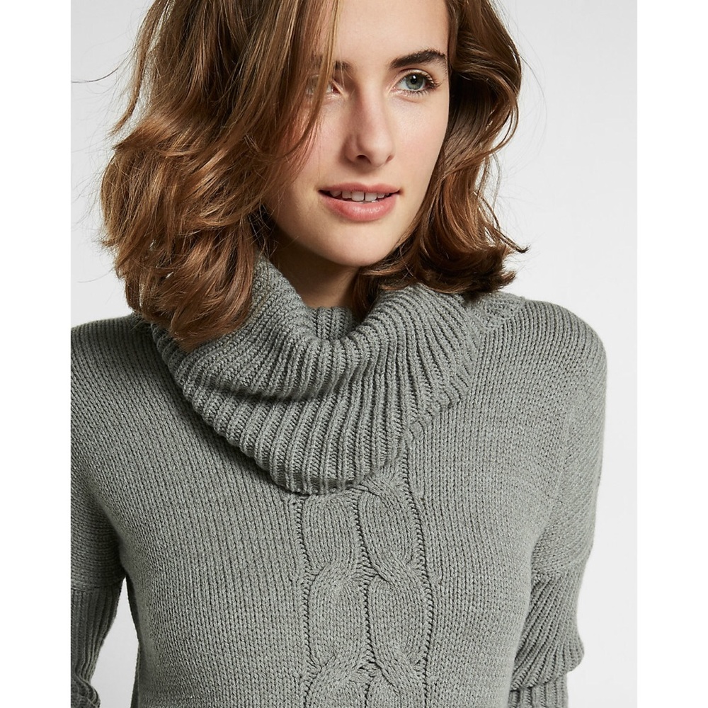 Cowl sweater